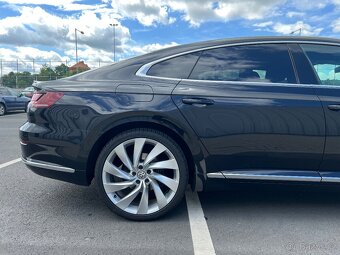 Arteon R-line 2.0 Tdi 140kW (2019) - 12