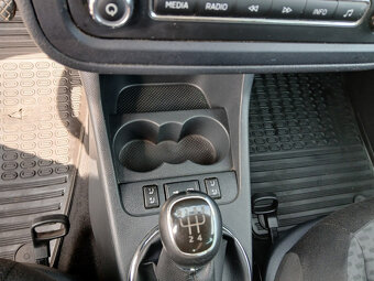 Škoda Roomster 1,2 TSI - 12