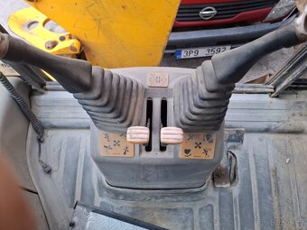 Rýpadlo nakladač JCB 3CX Super SiteMaster - 12