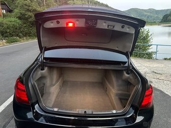 BMW 740 D XDRIVE 230kw, skvělá výbava - 12