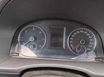 VW CADDY 1,6TDI 2011 CAY 66-77kW DILY z VOZU - 12