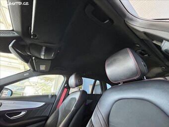 Mercedes-Benz C43 AMG - 12