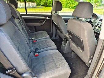 VW TOURAN 1.9tdi 77kw 185tis.km servisní knížka TOP stav - 12