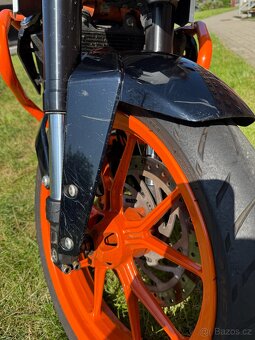 KTM Duke 390 – 2016 | výbava navíc | STK 2027 | A2 - 12