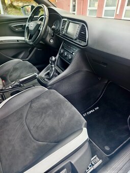 Seat Leon Cupra 290 2.0tsi/213kw, krásný vůz - 12