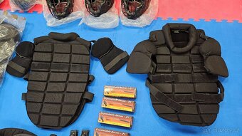 Teleskopické obušky ESP ExB - 21H + odražeče/lapy - 12