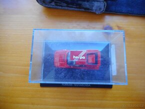 Model auta Ferrari - 12