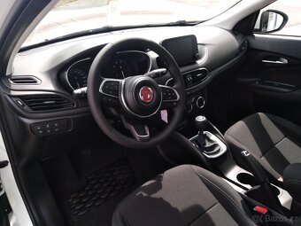 TIPO SEDAN 1,6MJTD 130k Urban - 12