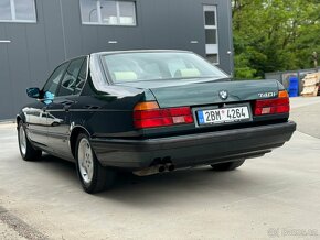 BMW E32 740i V8 Sonderserie - 12