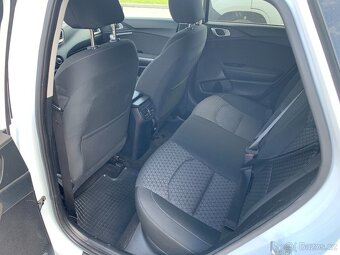 KIA CEED SW CD 1,6 CRDi 2019 Automat 1. majitel - 12