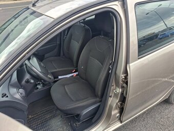 Dacia sandero 2 - 12