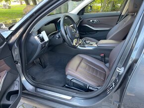 2020 BMW 320d Touring XDrive 140kW AT - 12