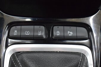 Opel Crossland X 1,2 i 81 kW, ČR,1.maj,2x ALU,4922 km - 12