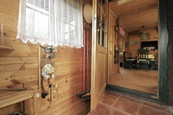 Prodej chaty 40m2 s rozlehlým pozemkem 1007m2 v obci Hraběší - 12