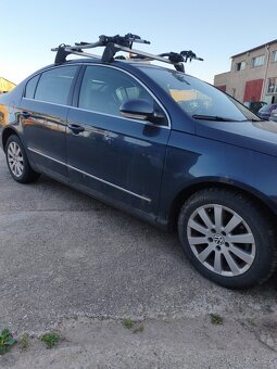 Volkswagen Passat B6 2.0 FSI 4motion - 12