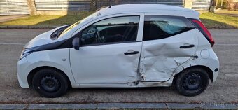 Toyota Aygo 1.0  Benz + lpg - 12