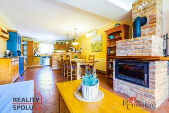 Prodej, domy/rodinný, 298 m2, Pohraniční 304, 69181 Březí, B - 12