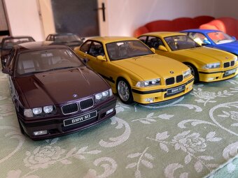 Sbírka modelů 1:18, OttoMobile, GT Spirit, Kyosho, AUTOart - 12