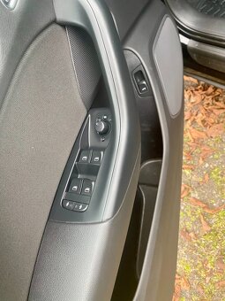 Audi Q3, 2.0 TDI, 4x4, AUTOMAT, TAŽNÉ - 12