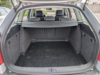 ŠKODA OCTAVIA II SCOUT 4x4 COMBI 2.0TDi 103kW - 12