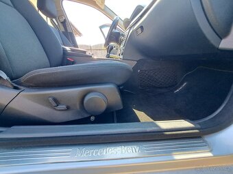 Mercedes-Benz C180 CDI - 12
