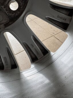 Alu kola VW 5x112 R17 225/45 letní pneu - 12