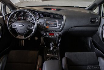 Kia Ceed 1.6 T-GDI GT - 12