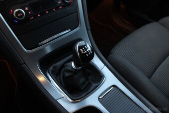 Ford Mondeo Combi 1.6 EcoBoost - 12