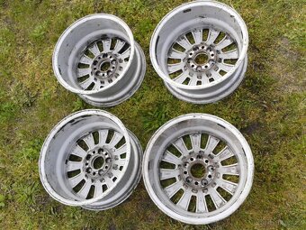 ALU kola Mercedes 16" , Borbet K4 - 12
