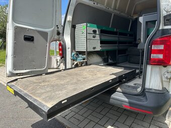 T6 4x4 2,0 Tdi 110kW L2H2 dílna MĚNIČ 230V uzávěrka - 12