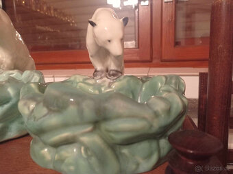 Sochy Royal dux - 12