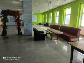 Pronajmu obchod s potrvinam/kavárnu/restauraci v Aši u nádra - 12