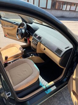 Škoda Fabia 1.4i 74kW - 12