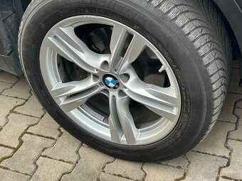 BMW X5 3.0d xDrive 12/2015 Panorama H/K CZ DPH 7 míst - 12