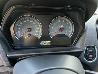 BMW M2 F87 2017 - MANUÁL - SERVIS BMW - VYBAVENO - 100 TKM - 12