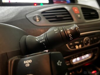 Renault Scenic 2011 1.5 k9k - 12
