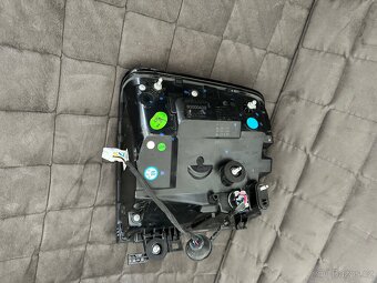 Volvo EX30 P.Z. světlo - 12