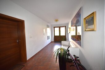Pronájem podkrovního bytu na lukrativním místě v Jeseníku. - 12
