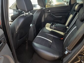 Ford KUGA - 12