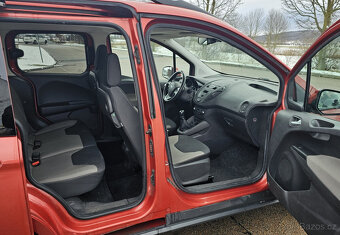 Ford Tourneo Courier Titanium 2018, 93 tis.km, tažné zař. - 12