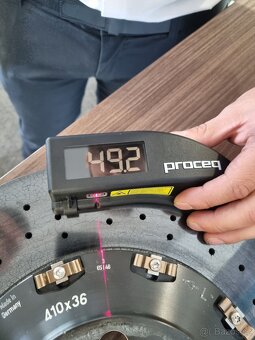 Prodám PCCB 911 GT3 RS 991.1 kotouče + destičky - 12