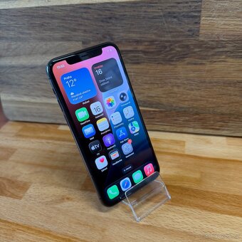IPhone 11 Pro 256GB, šedý, 100% baterie (rok záruka) - 12