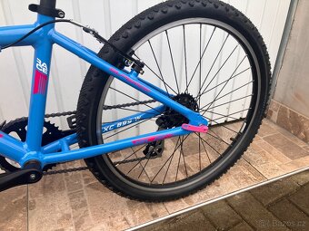 DÍVCÍ KOLO 24 SUP - 12