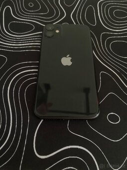 iPhone 11 - 12