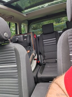 VW Touran , rok 2015 - 12