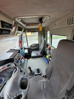 Hákový nosič kontejnerů - 12