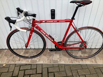 LEVNÉ SILNIČNÍ KOLO MERIDA - 12