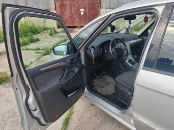 Prodám Ford Galaxy - 12
