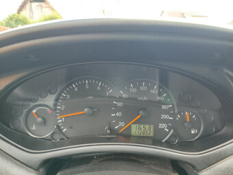 Ford Focus 1.6 benzín, 2.maj,GHIA, klima, vyh.kož.sed,2xpneu - 12