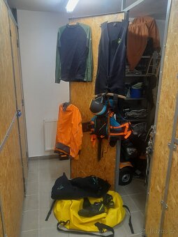 Zet toro s vybavením - 12